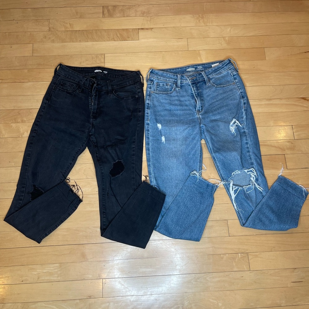 Old Navy Denim Jeans Bundle ~ x1 Black Jeans, x1 Blue Jeans. Size 4.